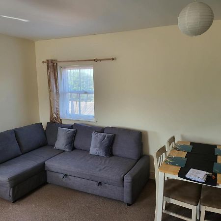 Spacious Neat Penthouse Apartment With Great View In London Kültér fotó